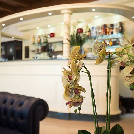AS Hotel Sempione Fiera San Vittore Olona Esterno foto