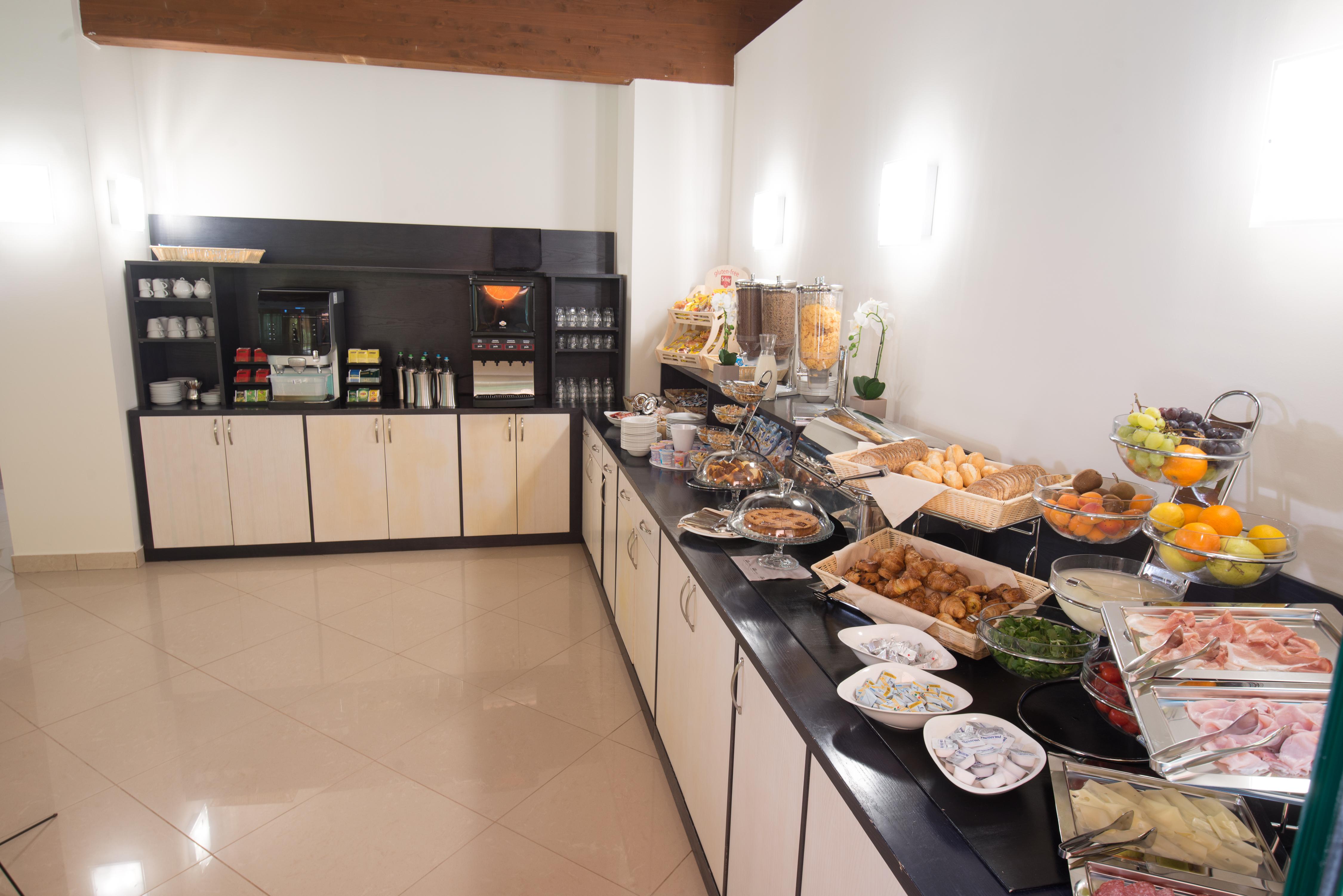 AS Hotel Sempione Fiera San Vittore Olona Esterno foto